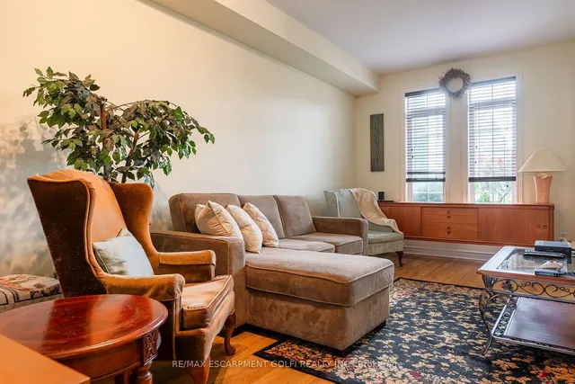 Additional image 9 of 7 Northampton Blvd