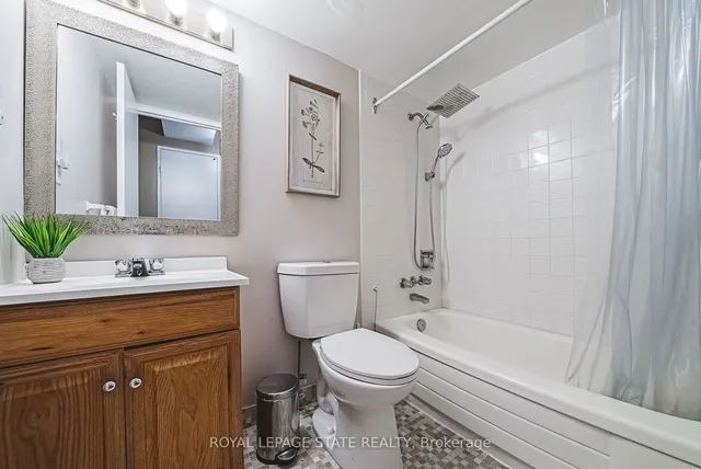 Additional image 19 of 150 Charlton Ave Unit 1908