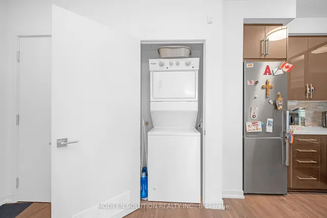 Additional image 7 of 2093 Fairview St Unit 2001