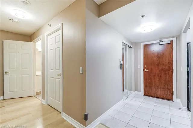 Additional image 4 of 100 Burloak Dr Unit 1310