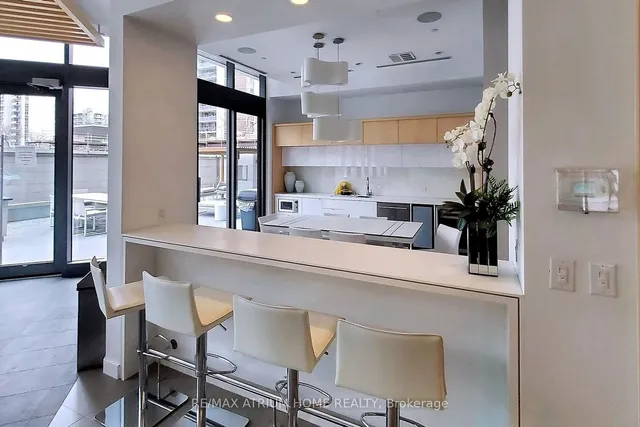 Additional image 37 of 45 Charles St Unit 1701