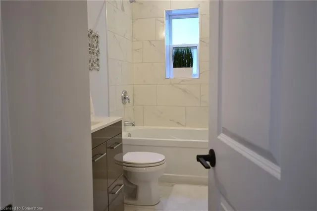 Additional image 23 of 66 Dundurn St