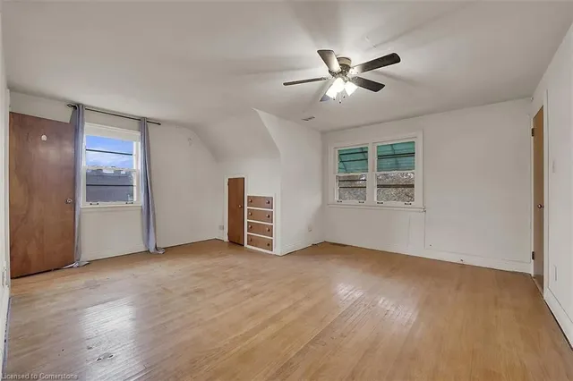 Additional image 21 of 25 Sunning Hill Ave