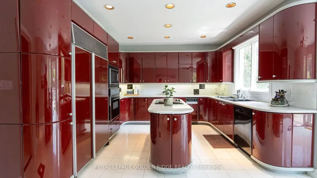 Additional image 5 of 301 Holmes Ave