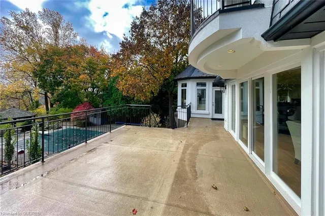 Additional image 40 of 34 Maple Ave