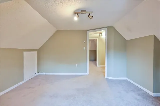 Additional image 29 of 2114 CAROLINE St