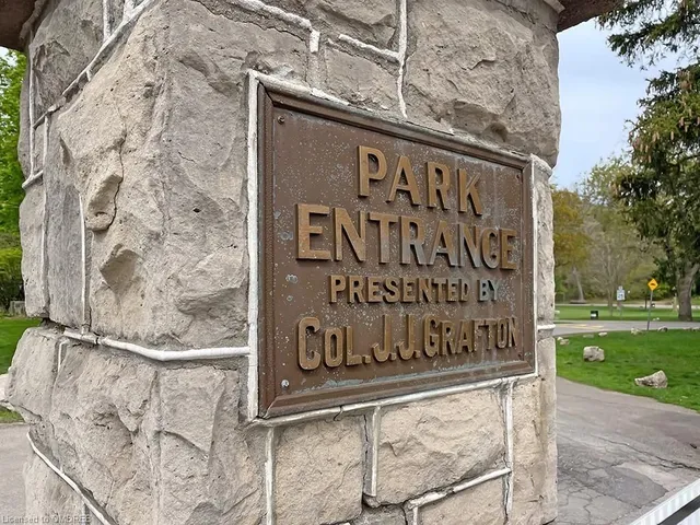 Additional image 23 of 8 Main St Unit 401