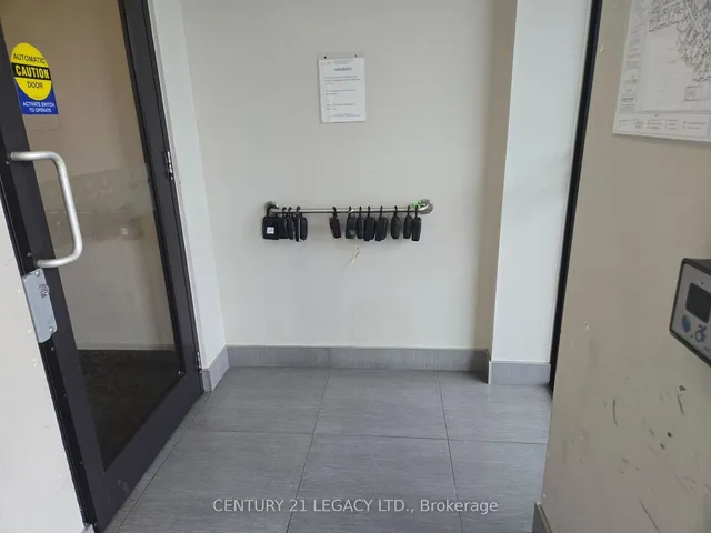 Additional image 5 of 383 Main St Unit 424