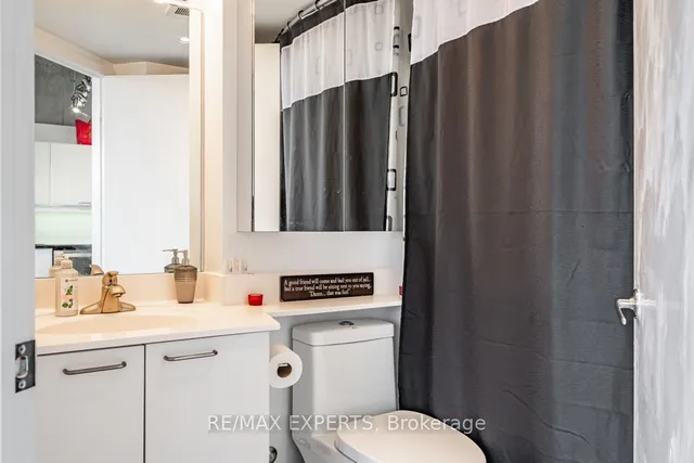 Additional image 17 of 955 Queen St Unit 411