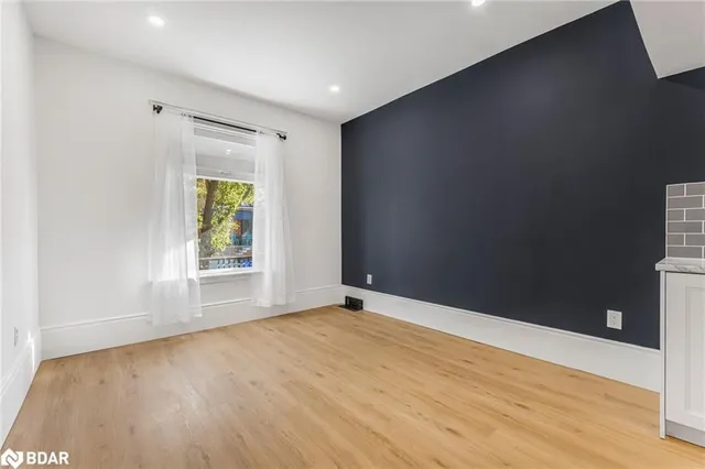 Additional image 10 of 57 Stirton St