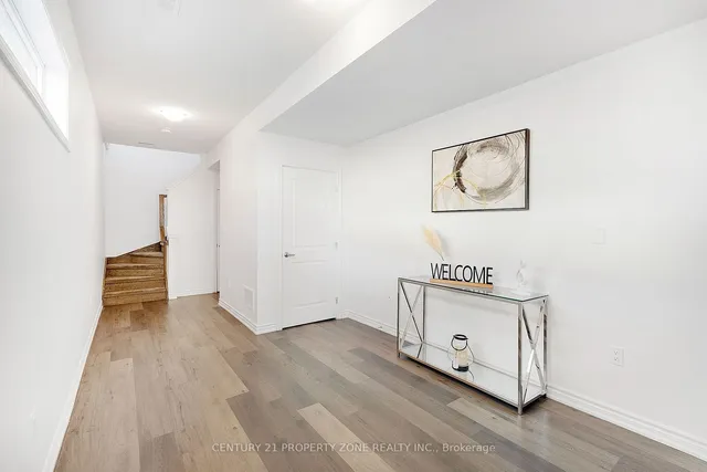 Additional image 5 of 61 Soho St Unit 102