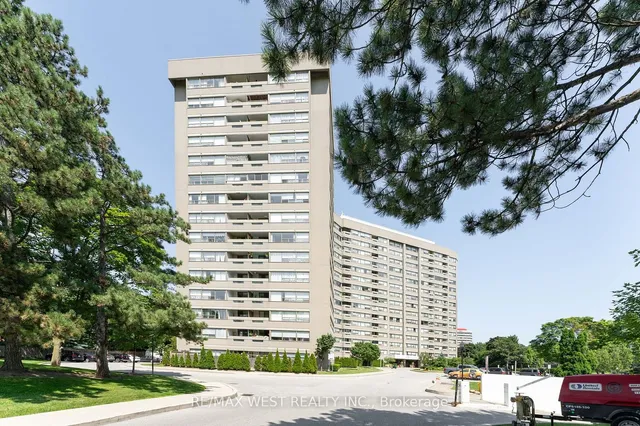 475 The West Mall Unit 1404