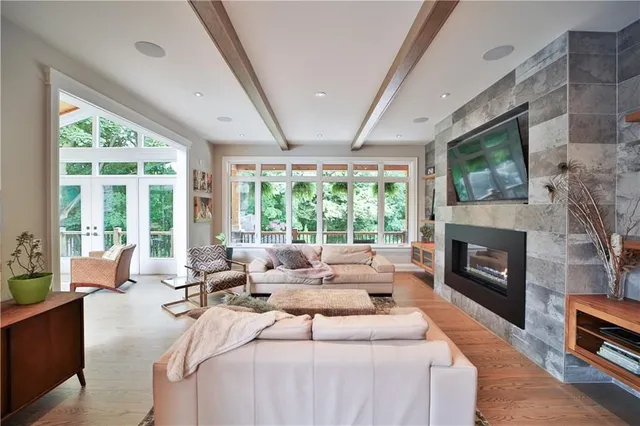 Additional image 39 of 298 SHOREVIEW Rd