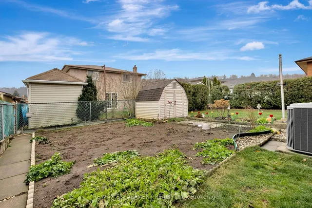 Additional image 28 of 11 Marcella Cres