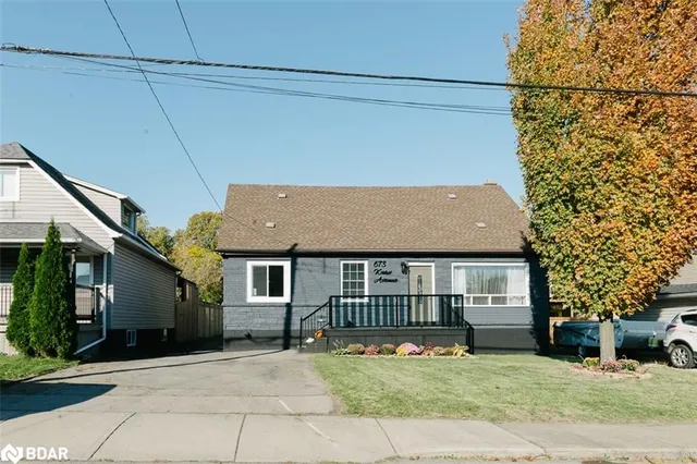 Additional image 30 of 673 Knox Ave