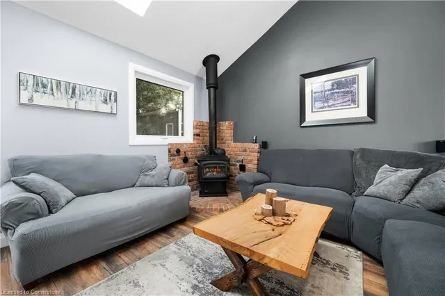 Additional image 11 of 2118 Governors Rd