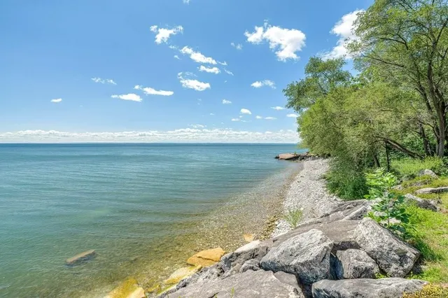 Additional image 43 of 5250 LAKESHORE Rd Unit 2006