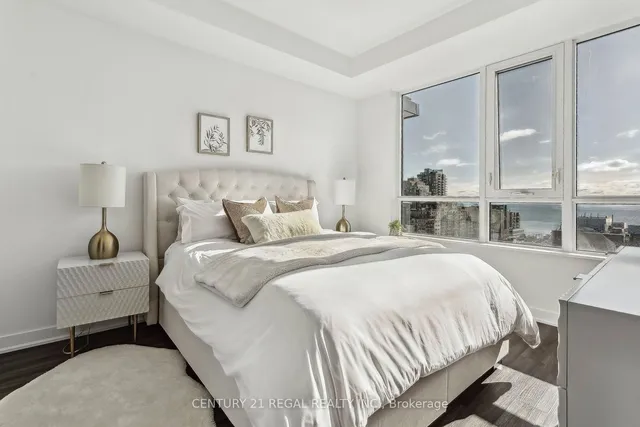 Additional image 21 of 2007 James St Unit 1106