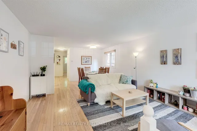 Additional image 5 of 1102 Stephenson Dr