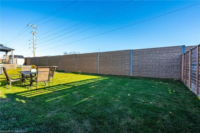 Additional image 44 of 8 Cesar Pl