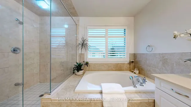 Additional image 23 of 1387 Marshall Cres