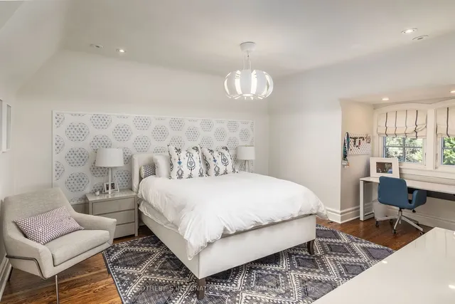 Additional image 27 of 43 Old Forest Hill Rd