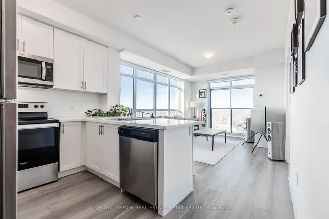 Additional image 6 of 450 Dundas St Unit 702