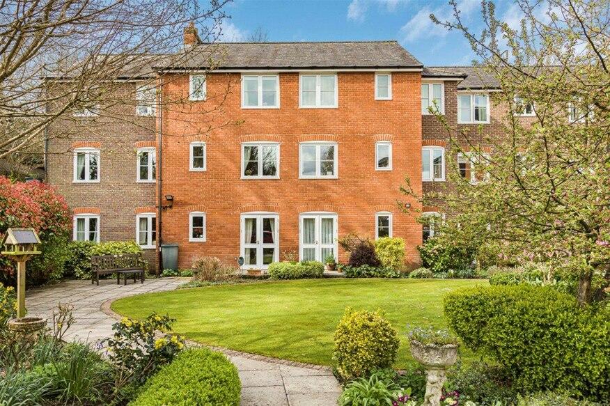 Southdown Road, Harpenden, AL5