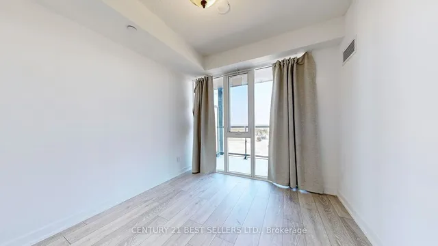 Additional image 17 of 3210 Dakota Common Unit A610