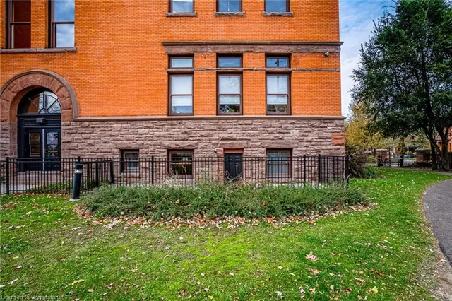 Additional image 38 of 200 Stinson St Unit 104