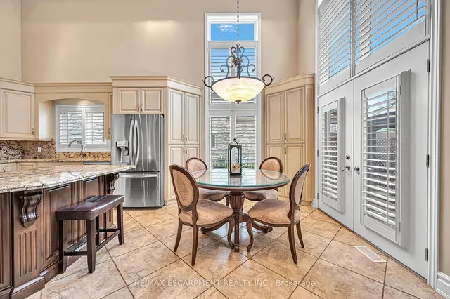 Additional image 20 of 15 Silver Maple Dr