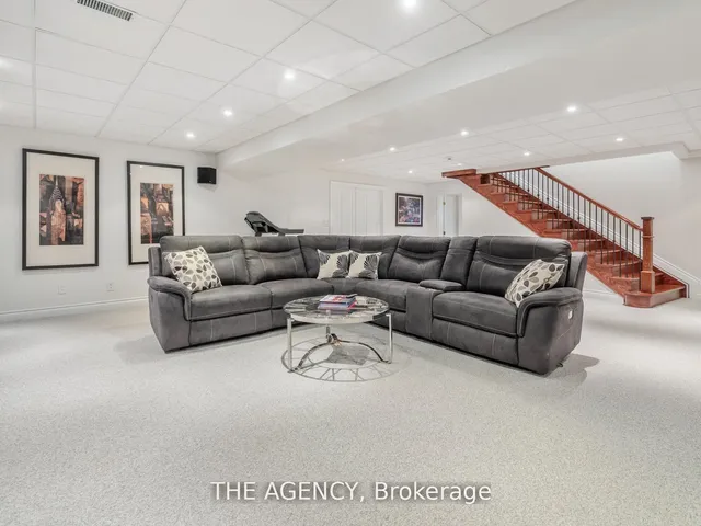 Additional image 26 of 212 Lakeside Ave