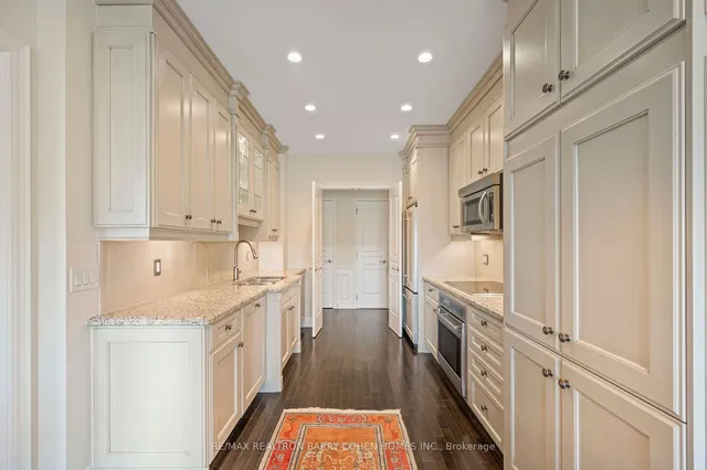 Additional image 20 of 21 Burkebrook Pl Unit 407