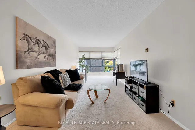 Additional image 13 of 175 Hunter St Unit 505