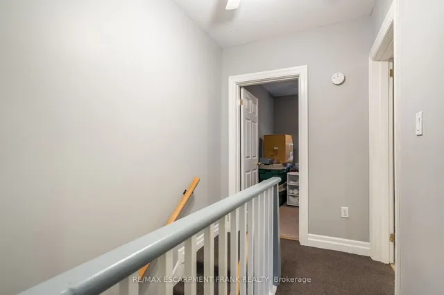 Additional image 24 of 202 CANADA St