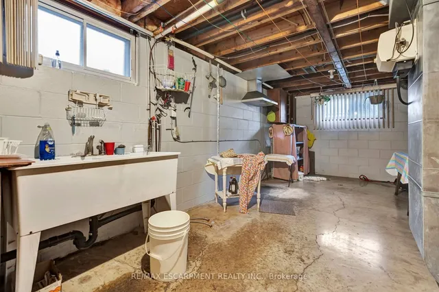 Additional image 24 of 11 Marcella Cres