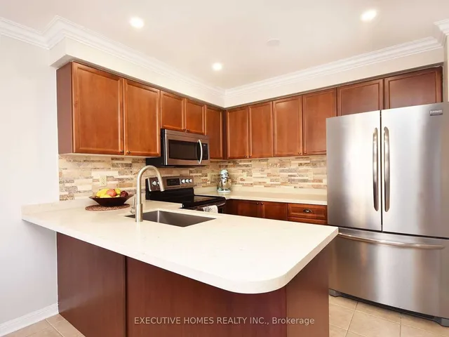 Additional image 7 of 1058 Bowring Cres