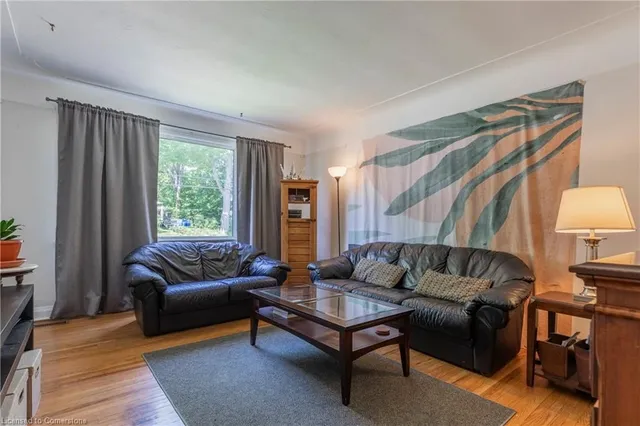 Additional image 3 of 62 Alma St