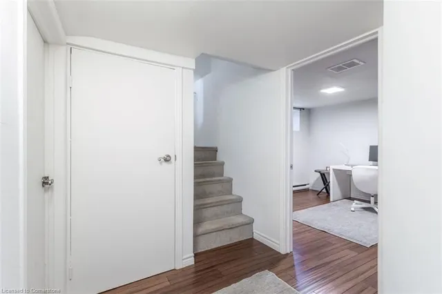 Additional image 28 of 86 Eastbourne Ave