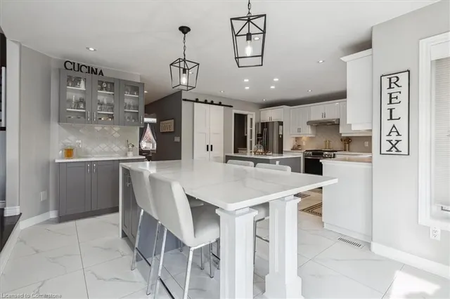 Additional image 10 of 12 Cityview Cres