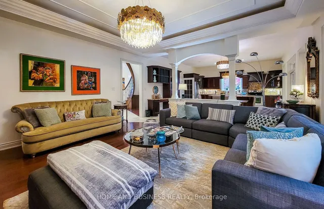 Additional image 12 of 15 Donatello Crt