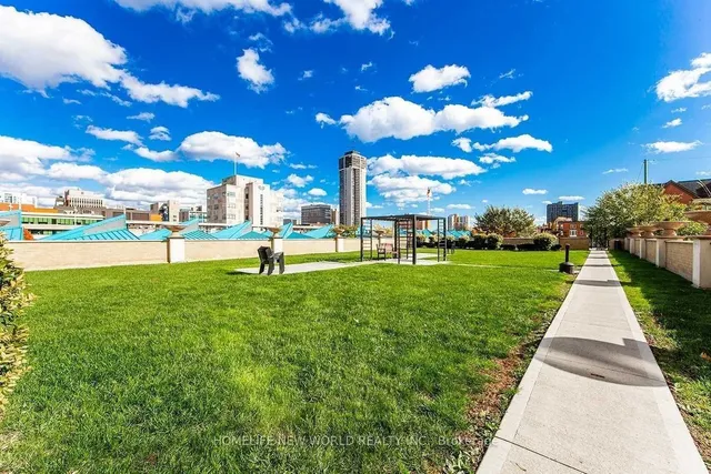 Additional image 15 of 135 James St Unit 1401