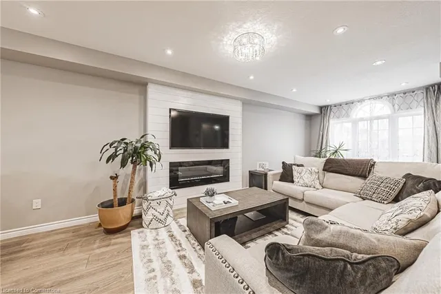 Additional image 13 of 81 Mayland Trail