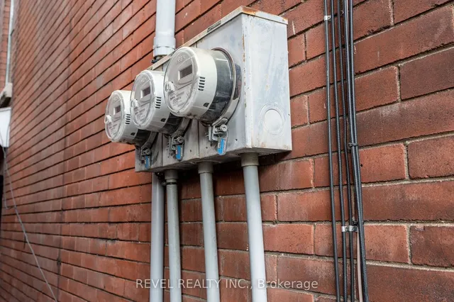 Additional image 38 of 34 Sherman Ave