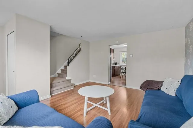 Additional image 9 of 211 Lake Ave