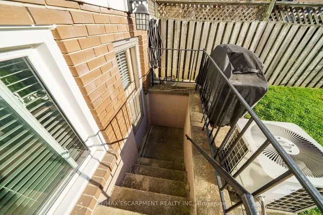 Additional image 39 of 32 Morningside Dr