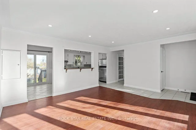 Additional image 5 of 149 Victor Blvd