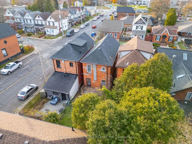 Additional image 21 of 528 Hughson St