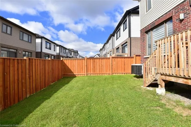 Additional image 40 of 28 Fairey Cres