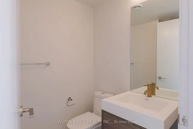 Additional image 7 of 9 TECUMSETH St Unit 721